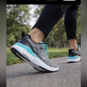 FILA NWT Women's Windspeed Energized Athletic Running Shoes Gray/Blue size 7,5